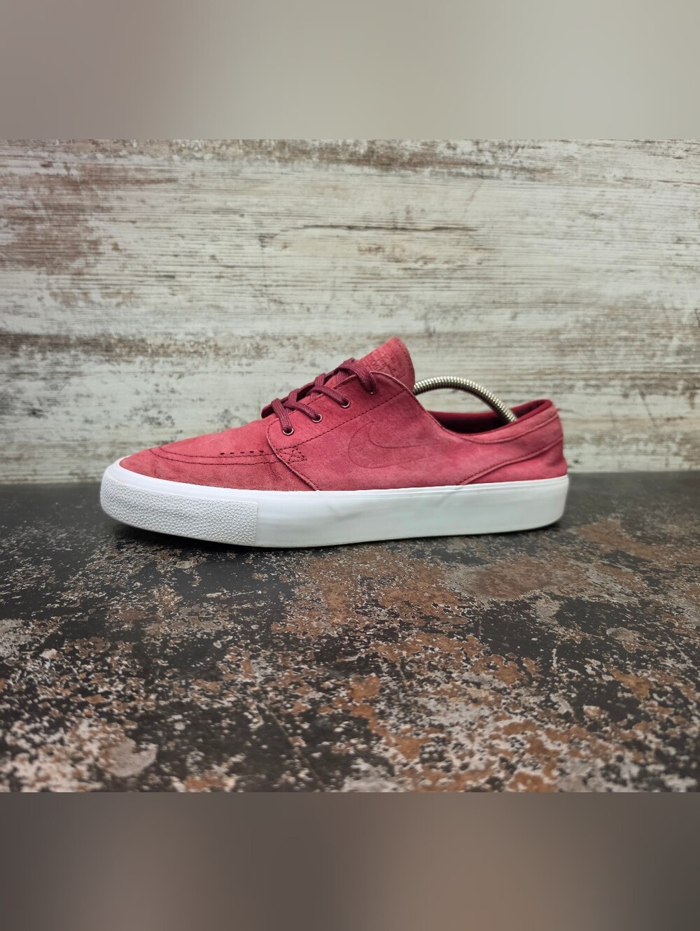 Mens Nike SB Janoski Athletic Shoes Sz 11 Used Red Suede 854321 619